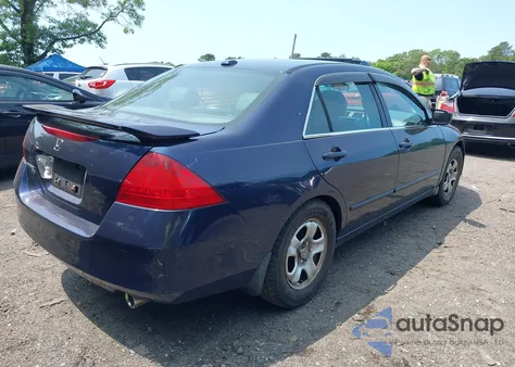 2007 Honda Accord 3.0 Ex z USA, uszkodzony, nr VIN 1HGCM668X7A087722